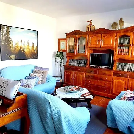 Casa vacanze 2 Bedrooms House With Sea View Private Pool And Enclosed Garden At Tinajo