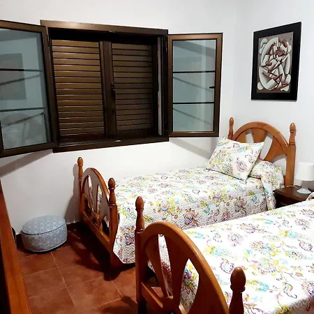 Casa vacanze 2 Bedrooms House With Sea View Private Pool And Enclosed Garden At Tinajo