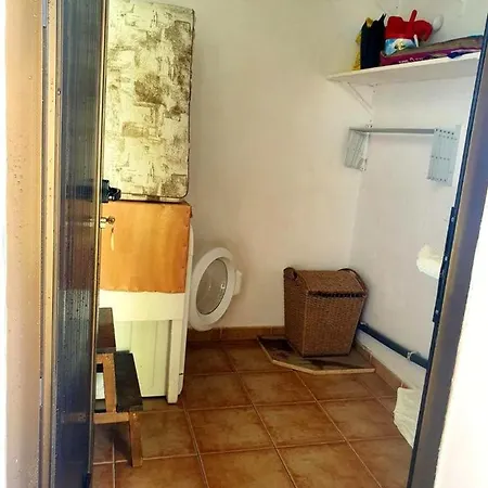 2 Bedrooms House With Sea View Private Pool And Enclosed Garden At Tinajo Dom wakacyjny Tinajo
