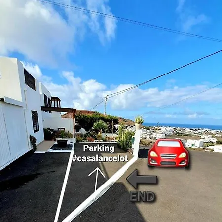 2 Bedrooms House With Sea View Private Pool And Enclosed Garden At Tinajo Dom wakacyjny Tinajo